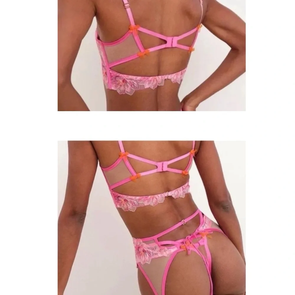 For Love & Lemons Electric Embroidery Underwire Bra XS $135‎